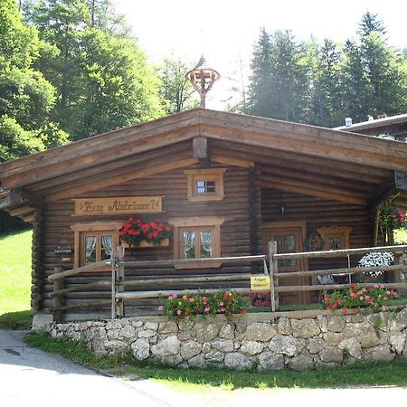 Almbruennerl Die Almhuette Auf Der Raffner Alm Ruhpolding Szoba fotó