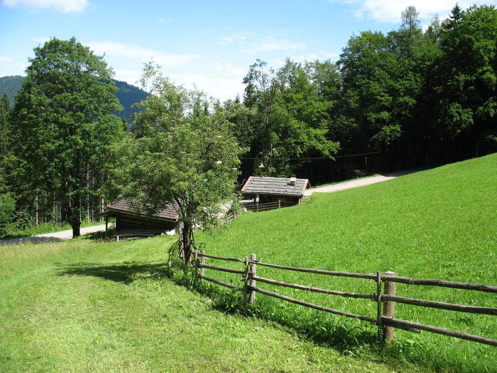 Almbruennerl Die Almhuette Auf Der Raffner Alm Ruhpolding Szoba fotó